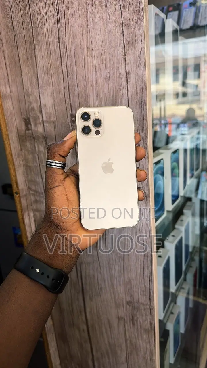 New Apple iPhone 12 Pro 256 GB Gold