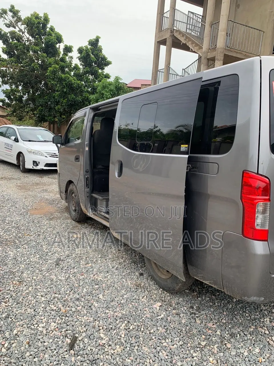 Nissan NV200 2013 Silver