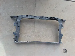 Hyundai Elantra 2017 - 2018 Radiator Support