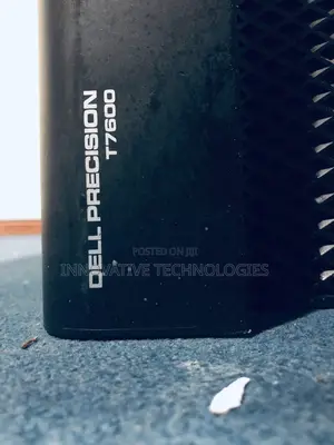 Desktop Computer Dell 16GB Intel Xeon SSD 512GB