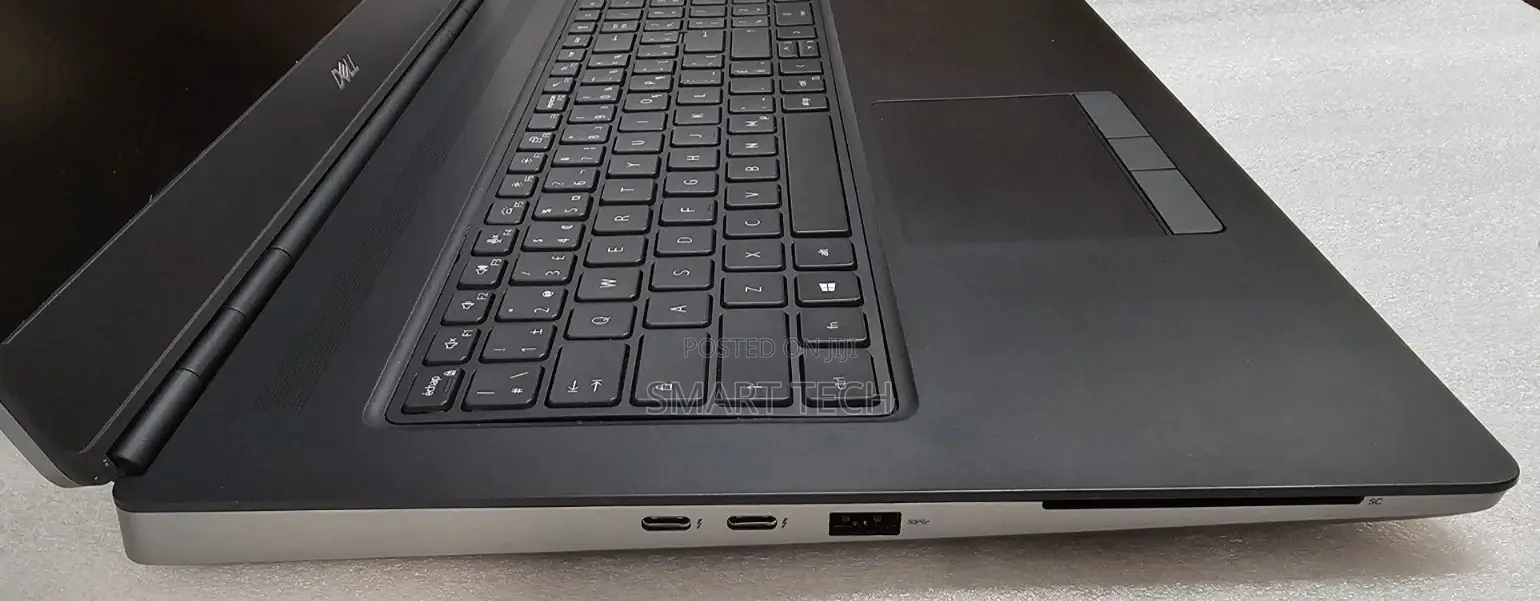 Laptop Dell Precision 7750 32GB Intel Core i7 SSD 512GB