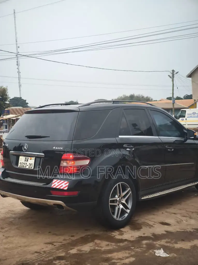 Mercedes-Benz M Class 2011 Black