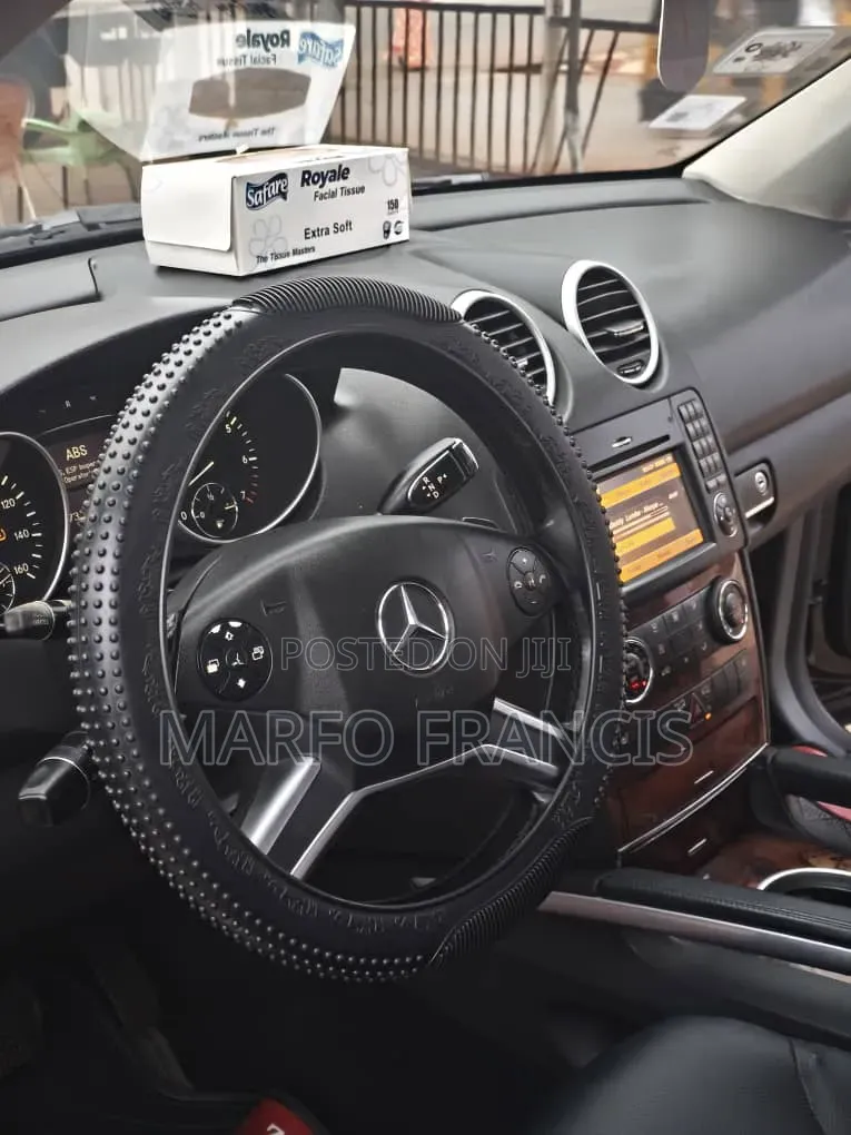 Mercedes-Benz M Class 2011 Black