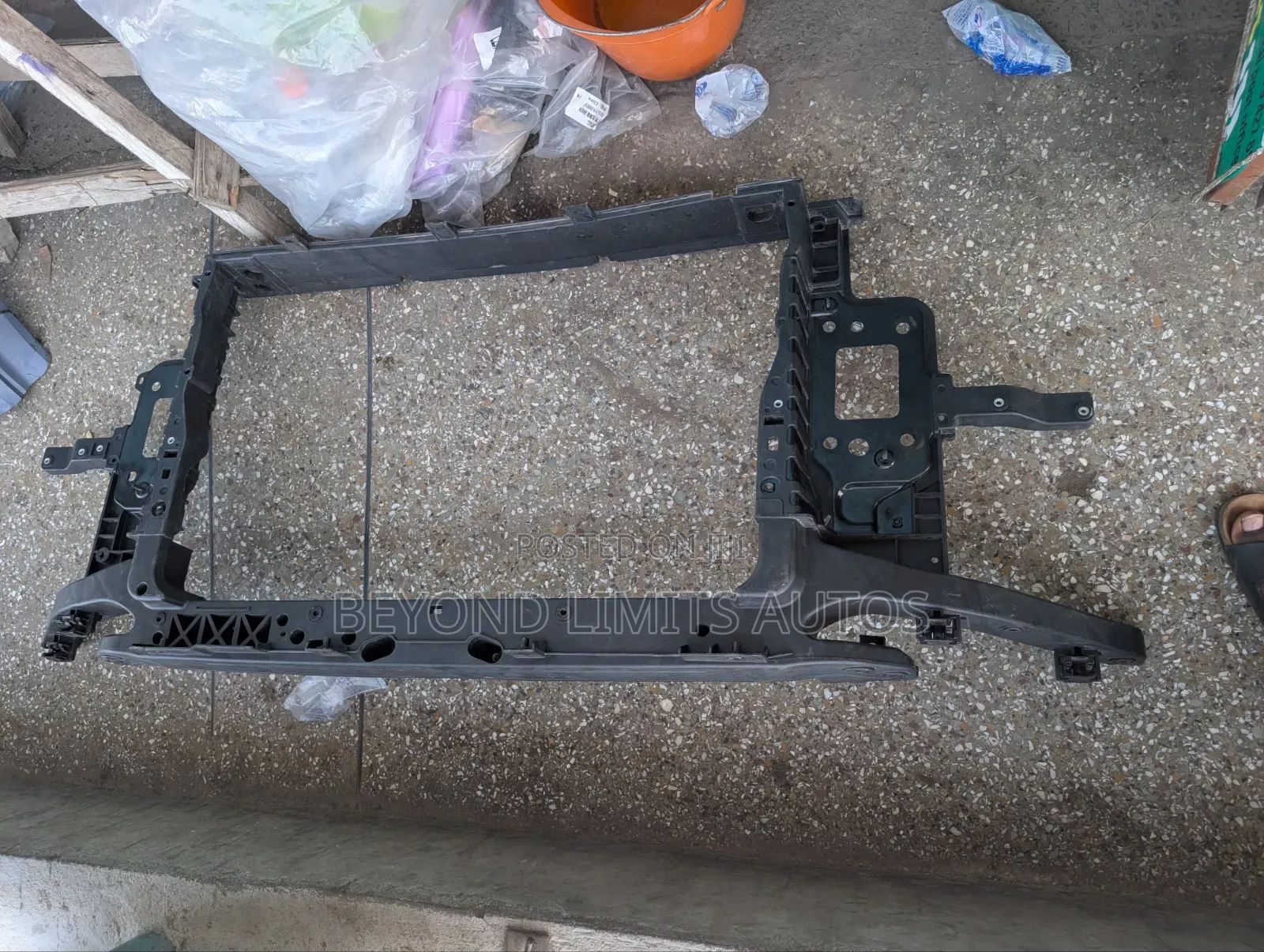 Hyundai Kona 2020,2021,2022,2022,2024 Radiator Support