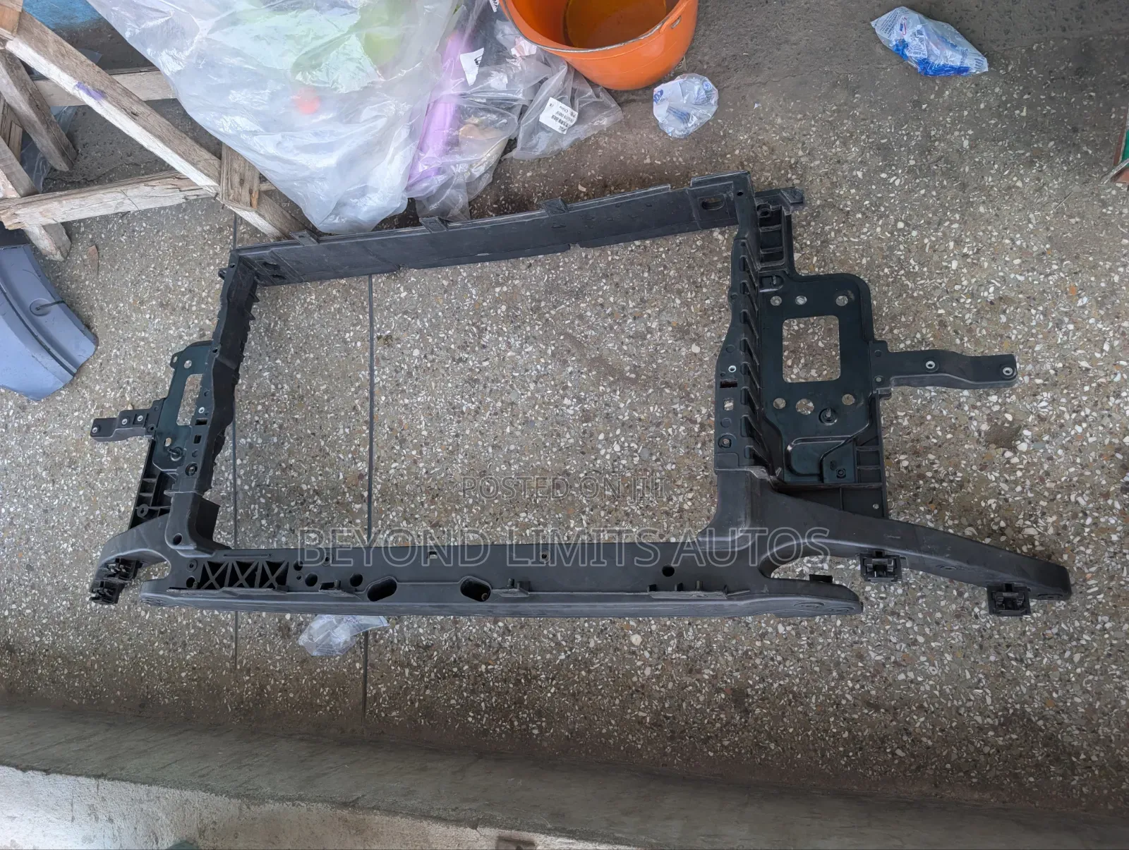 Hyundai Kona 2020,2021,2022,2022,2024 Radiator Support
