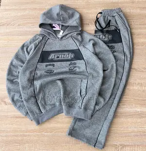 Hoodies Top and Pants