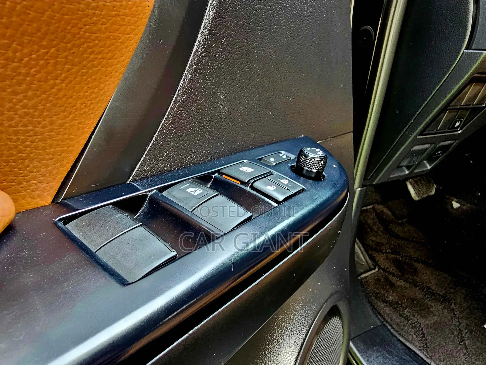 Toyota Fortuner 2023 Black