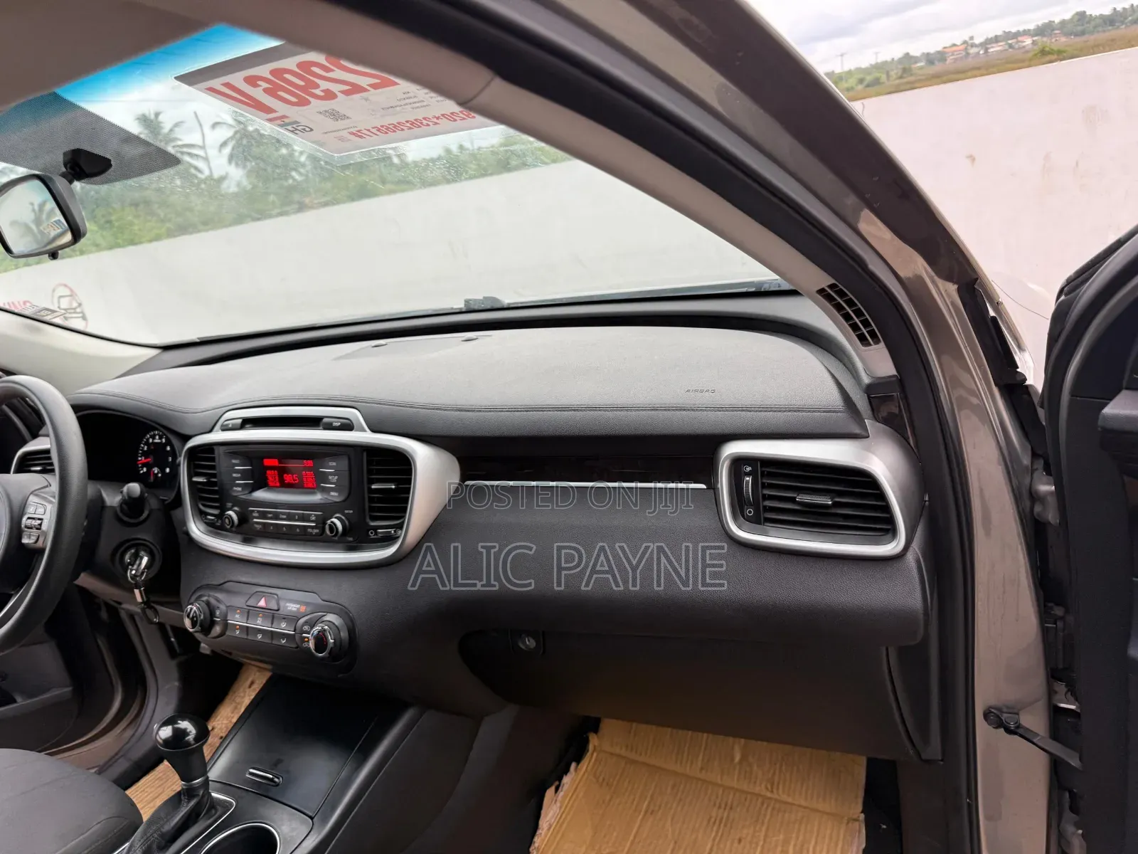 Kia Sorento 4dr SUV 2016 Gray