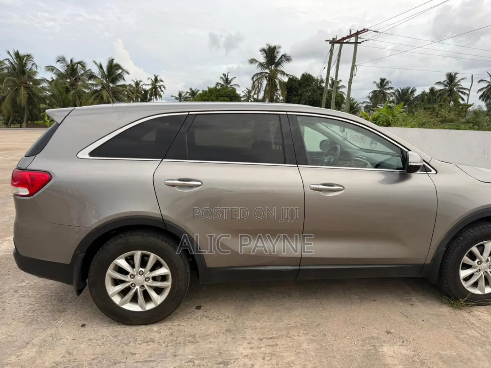 Kia Sorento 4dr SUV 2016 Gray