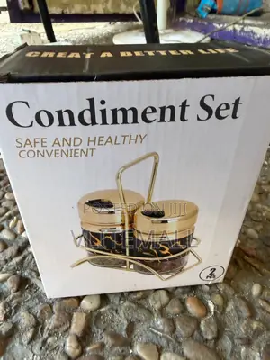 Drumstone 2-Piece Salt and Pepper Shaker Set