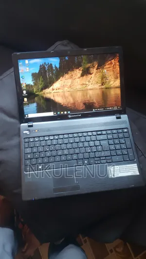 Laptop Samsung Notebook 9 8GB Intel Core i3 HDD 250GB