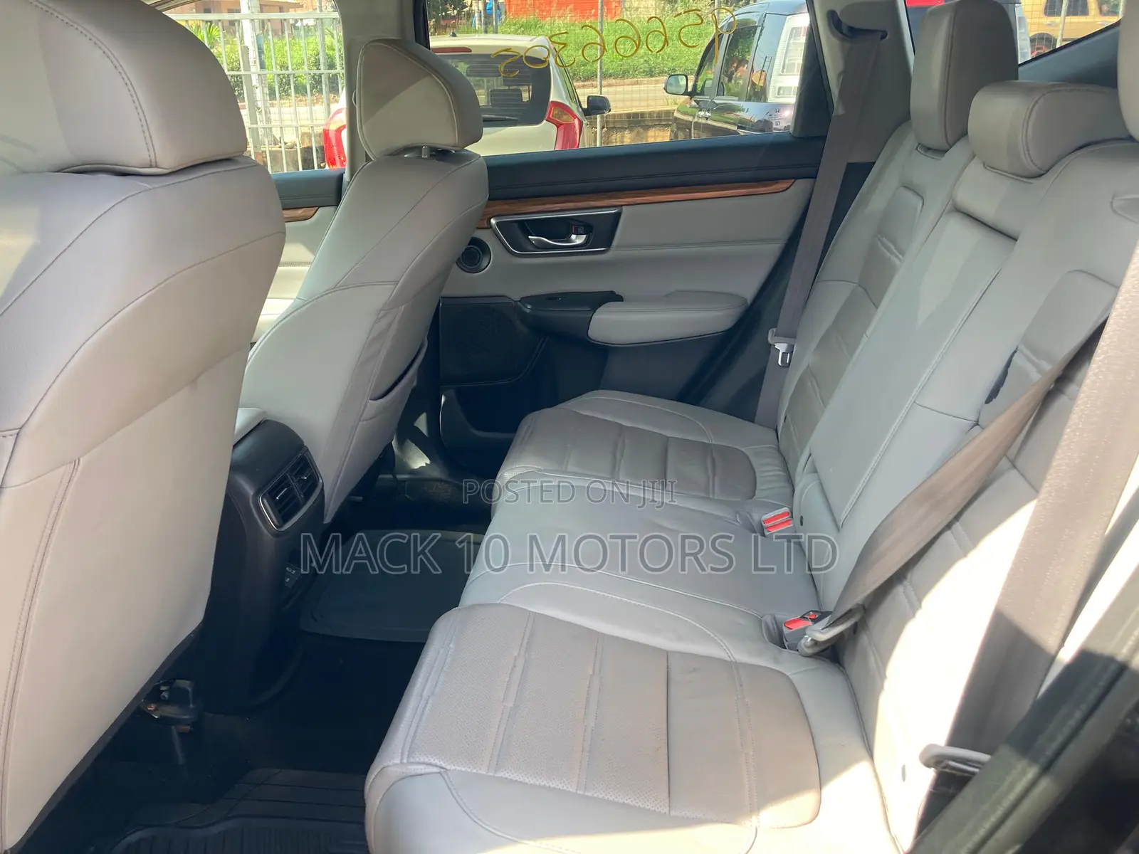 Honda CR-V Touring AWD 2019 Silver