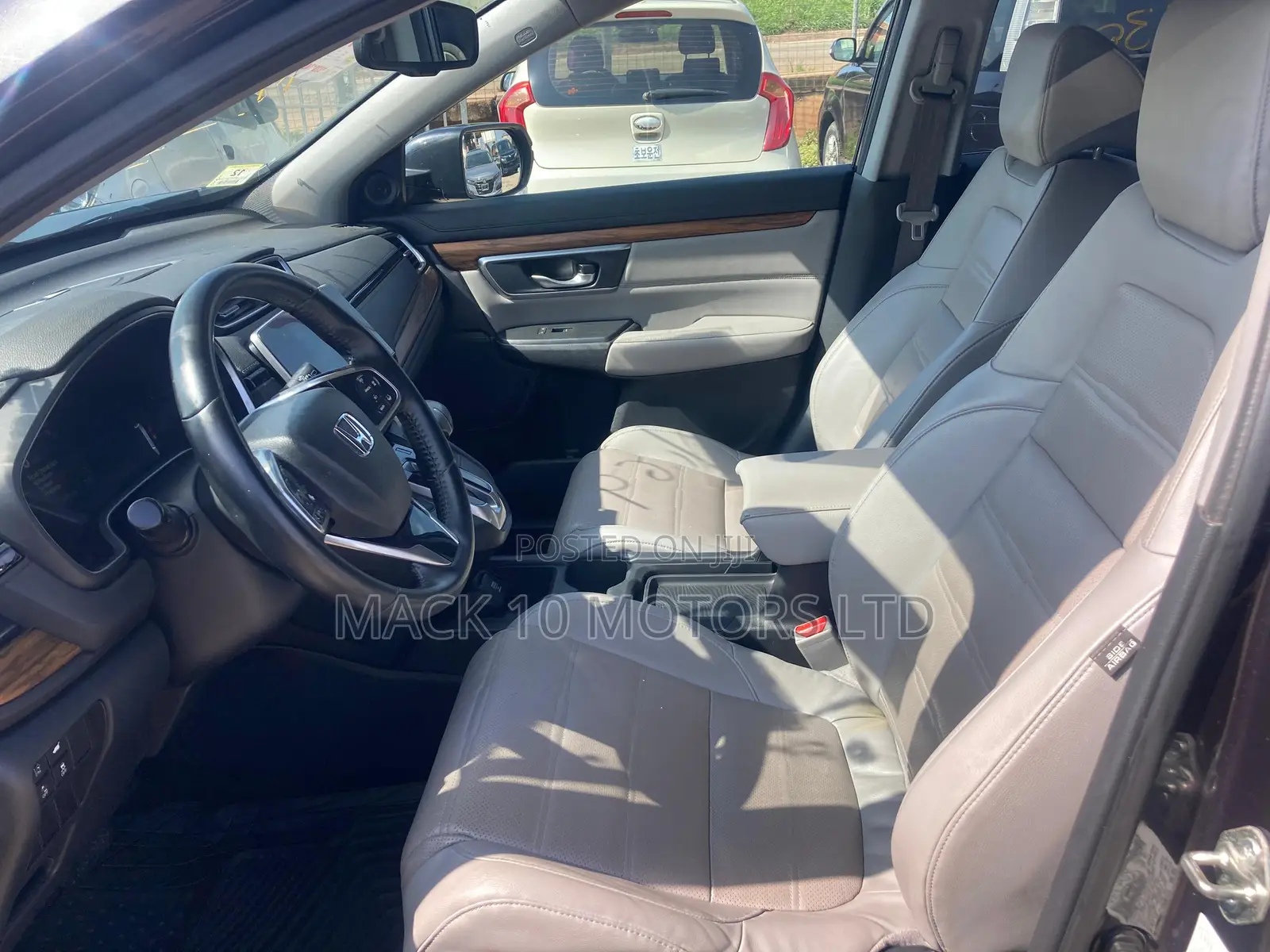Honda CR-V Touring AWD 2019 Silver