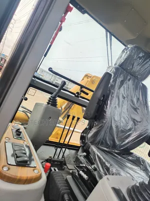 Shanmon 388 Backhoe Loader