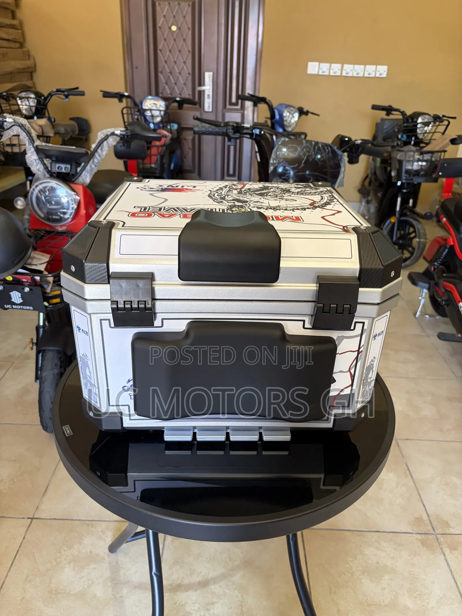 Motorcycle Tailbox 57l