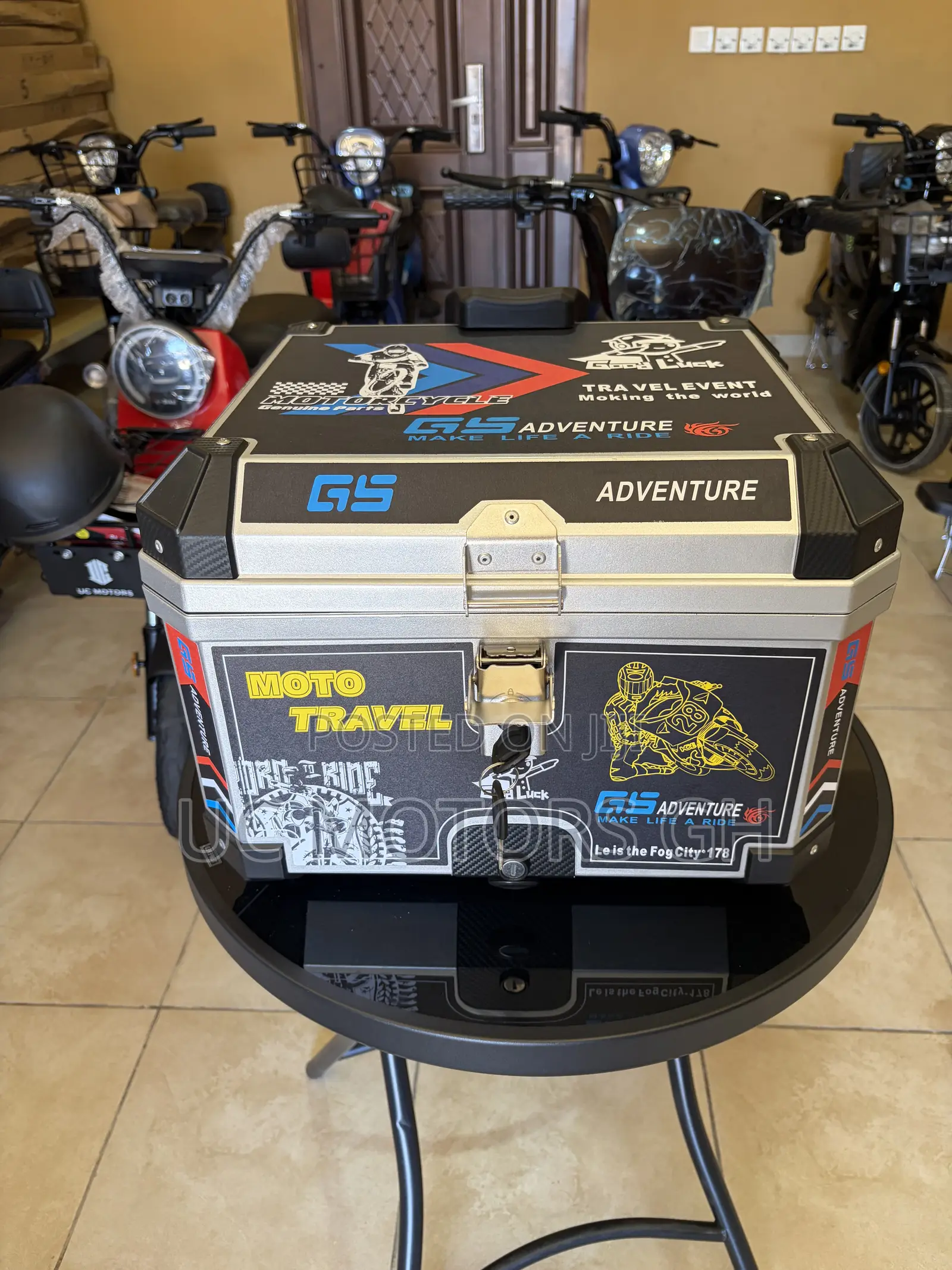 Motorcycle Tailbox 57l