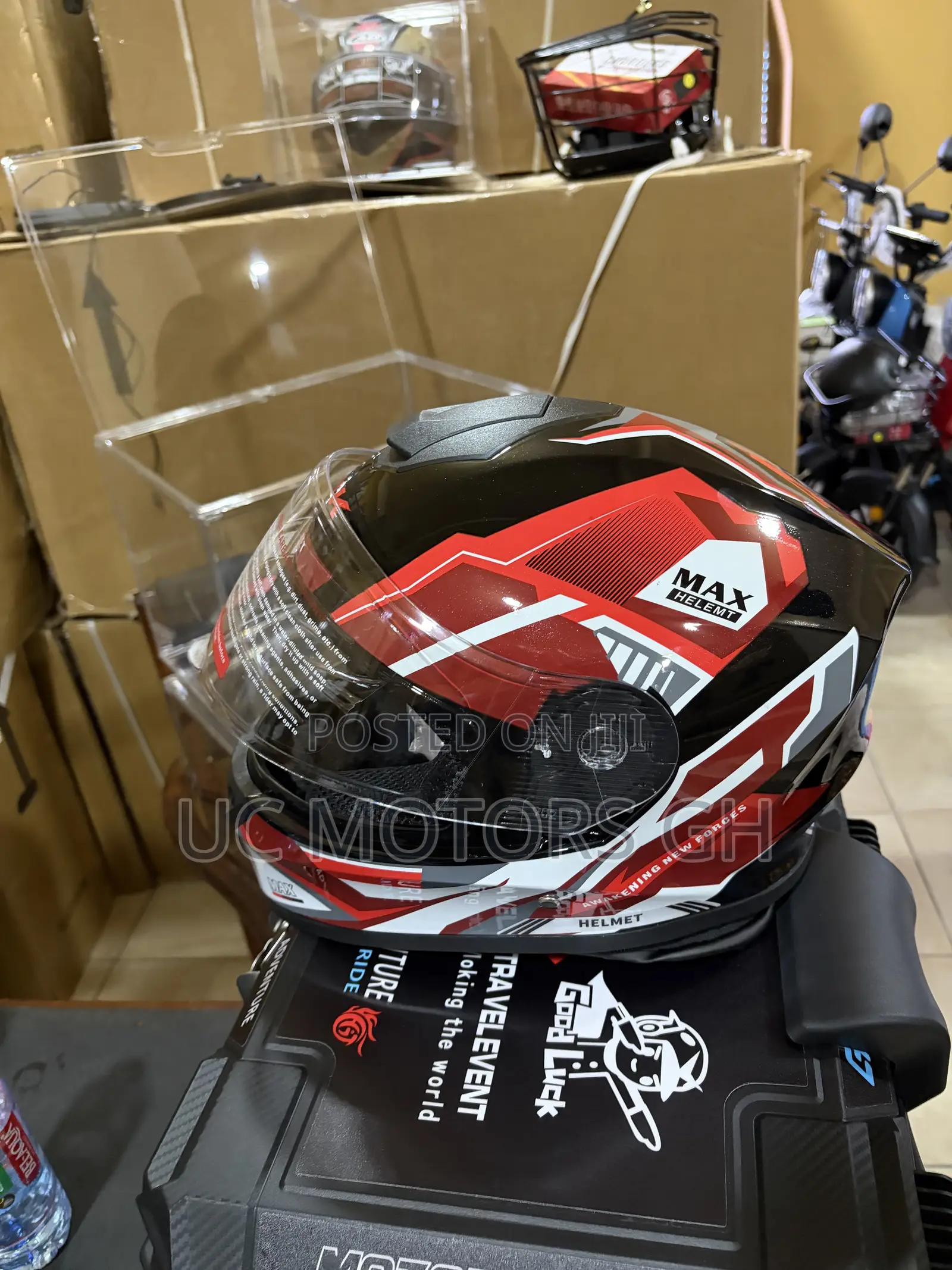 Max Motor Helmet