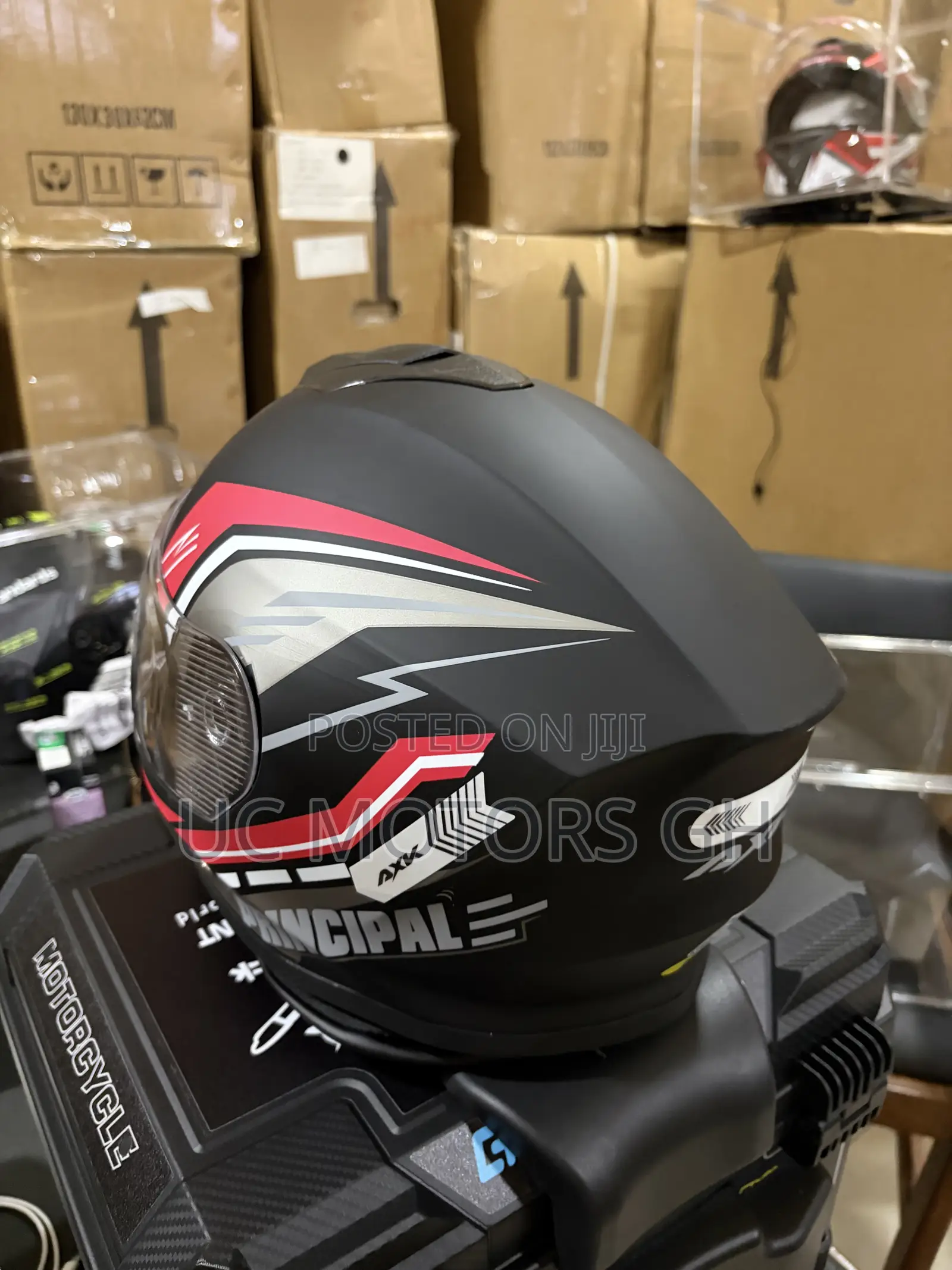 Max Motor Helmet