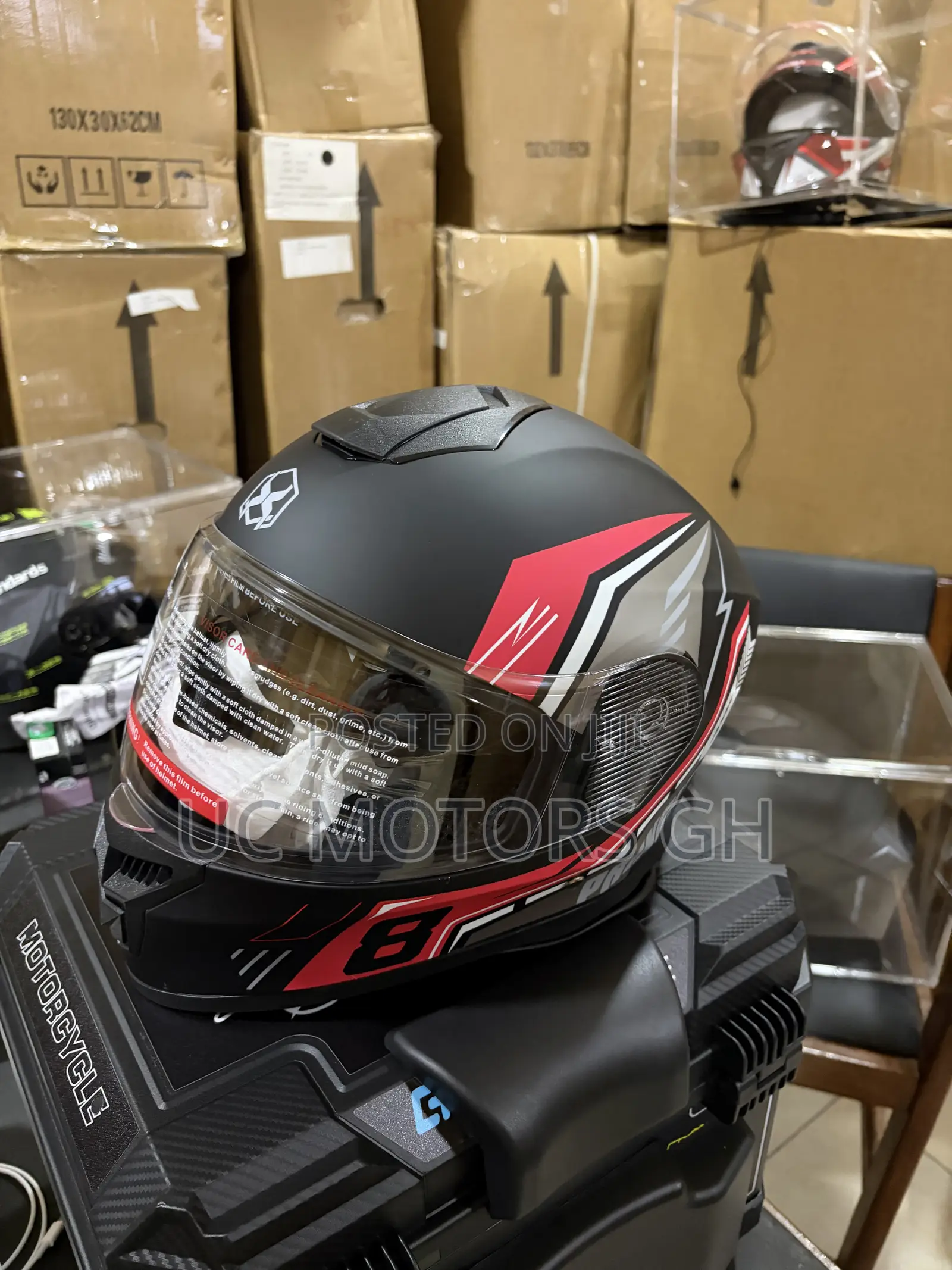 Max Motor Helmet