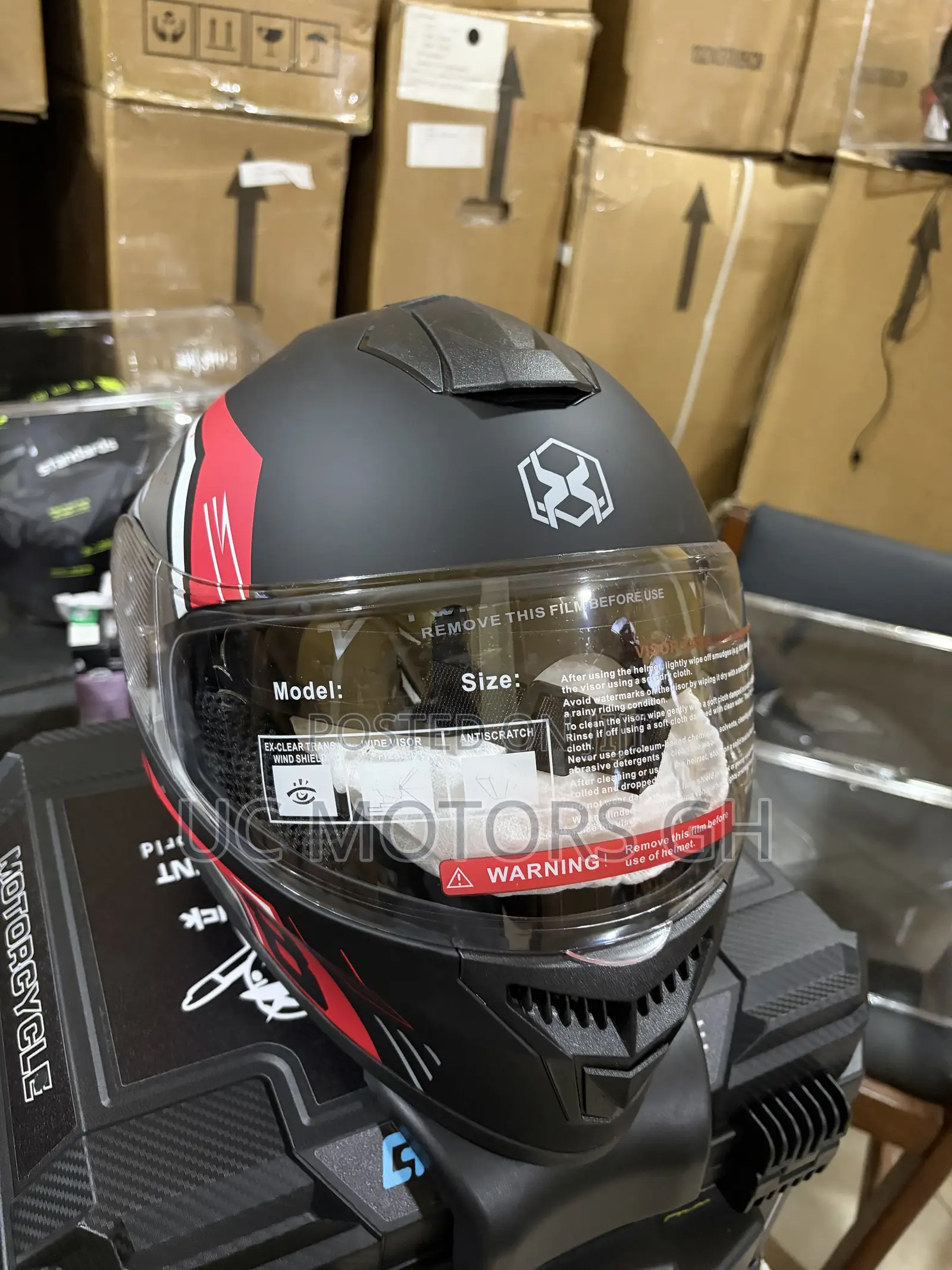 Max Motor Helmet