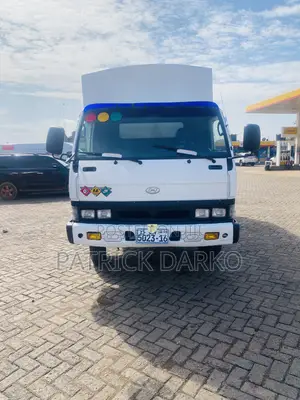 Hyundai Might Container