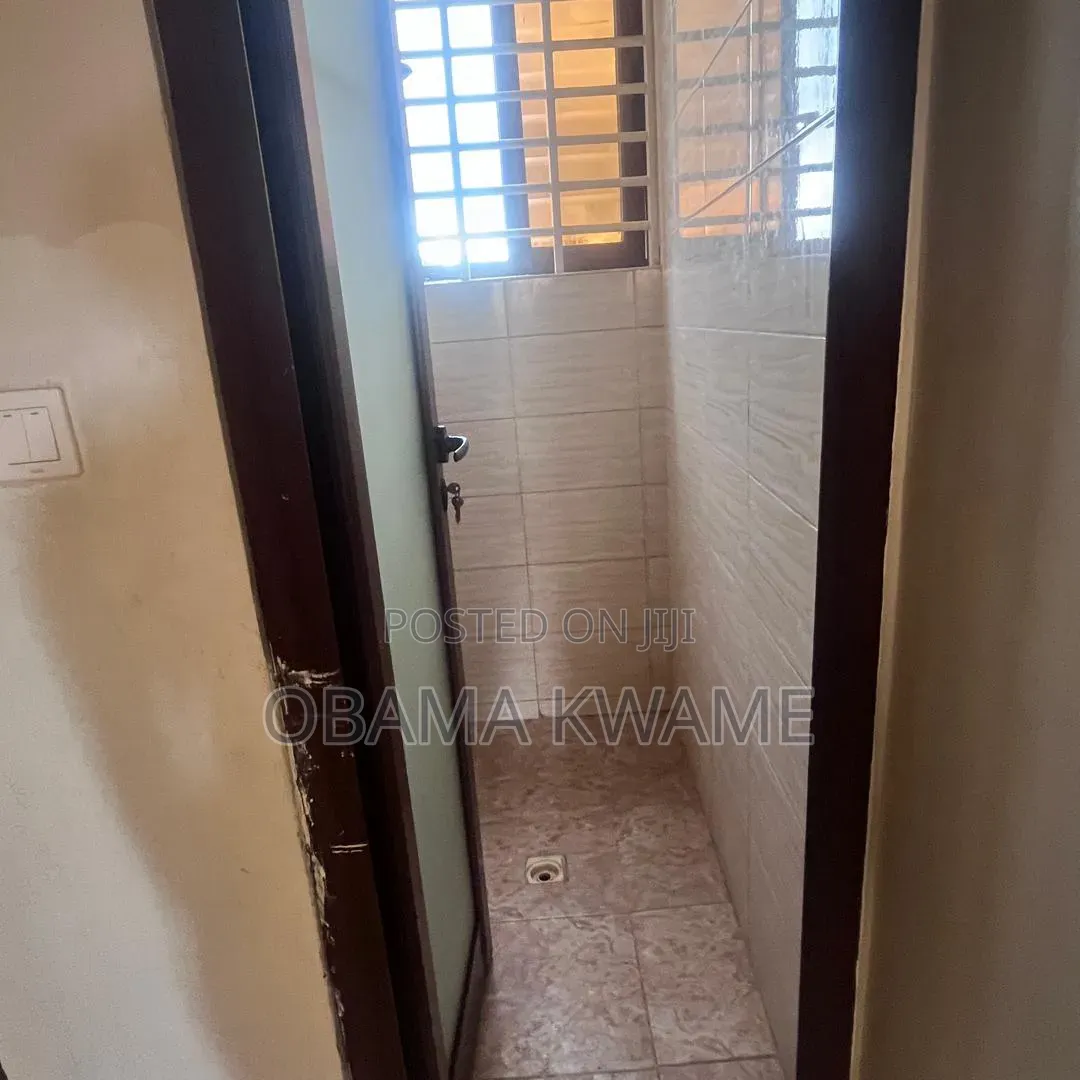1bdrm Apartment in Laryea Homes, Valley View Area for rent