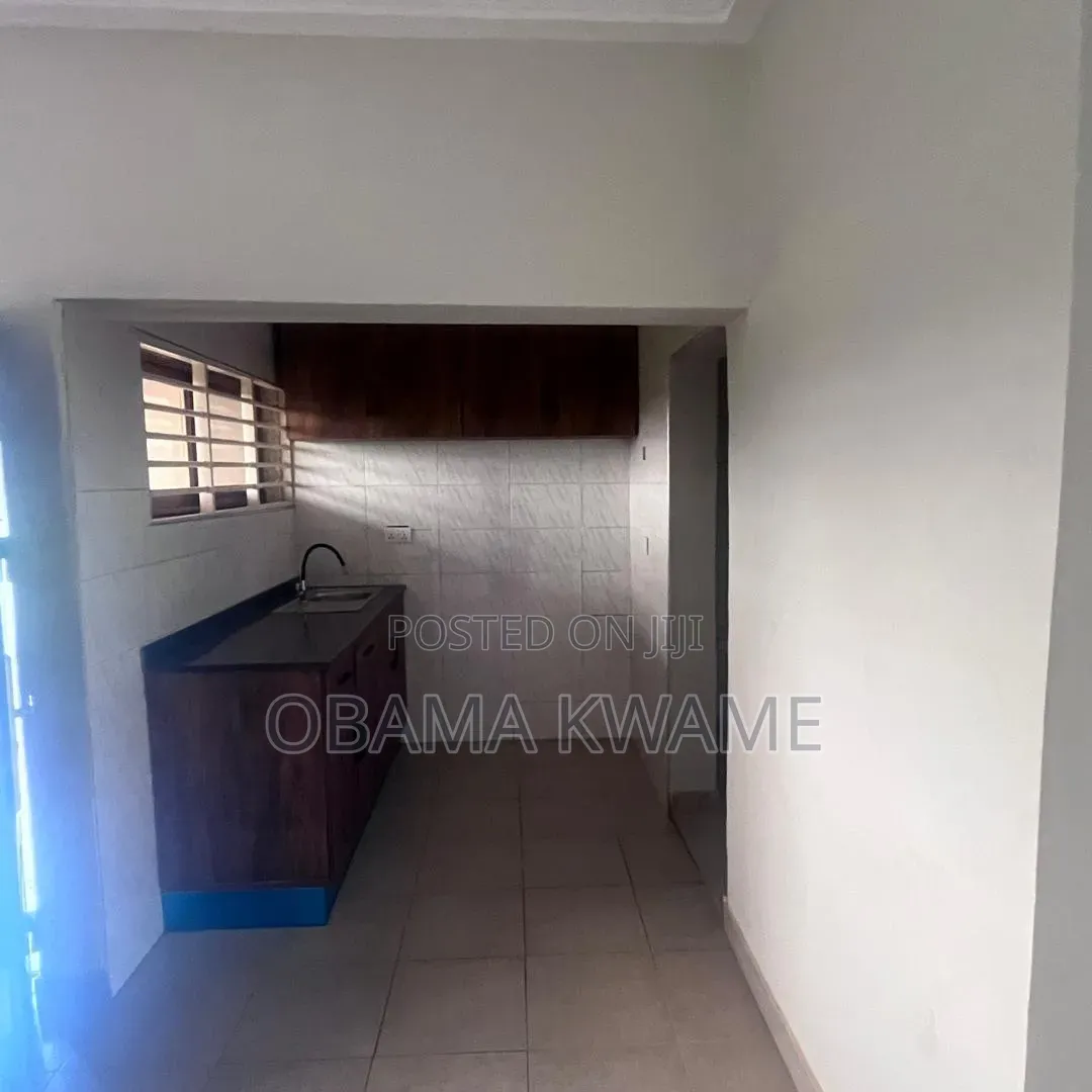 1bdrm Apartment in Laryea Homes, Valley View Area for rent