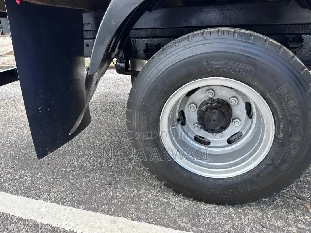 Mighty 1. 3.5 Ton . 6 Holes
