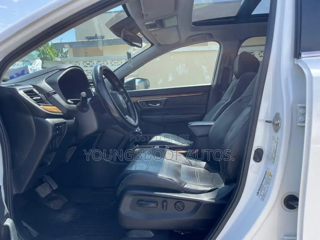 Honda CR-V Touring AWD 2020 White