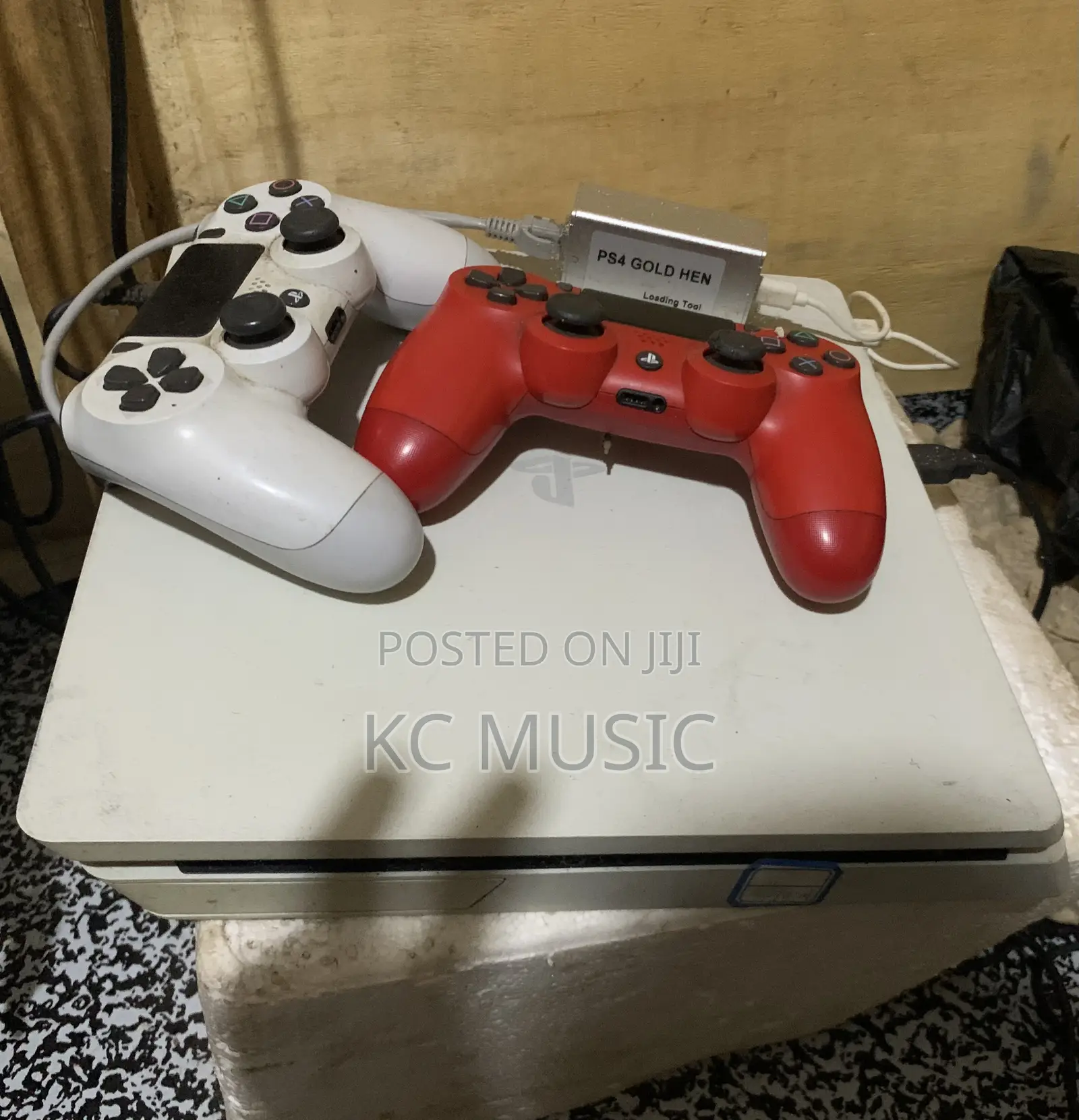Jailbroken Ps4 Slim Console 500gb and 2 Controller With Games Fc26