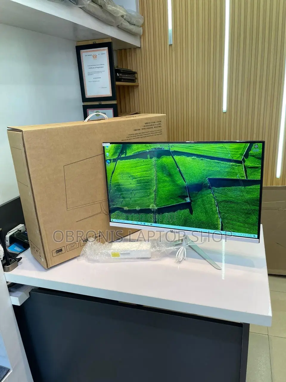 New Desktop Computer 8GB Intel Core i5 SSD 256GB