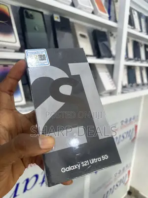 New Samsung Galaxy S21 Ultra 5G 128 GB Silver