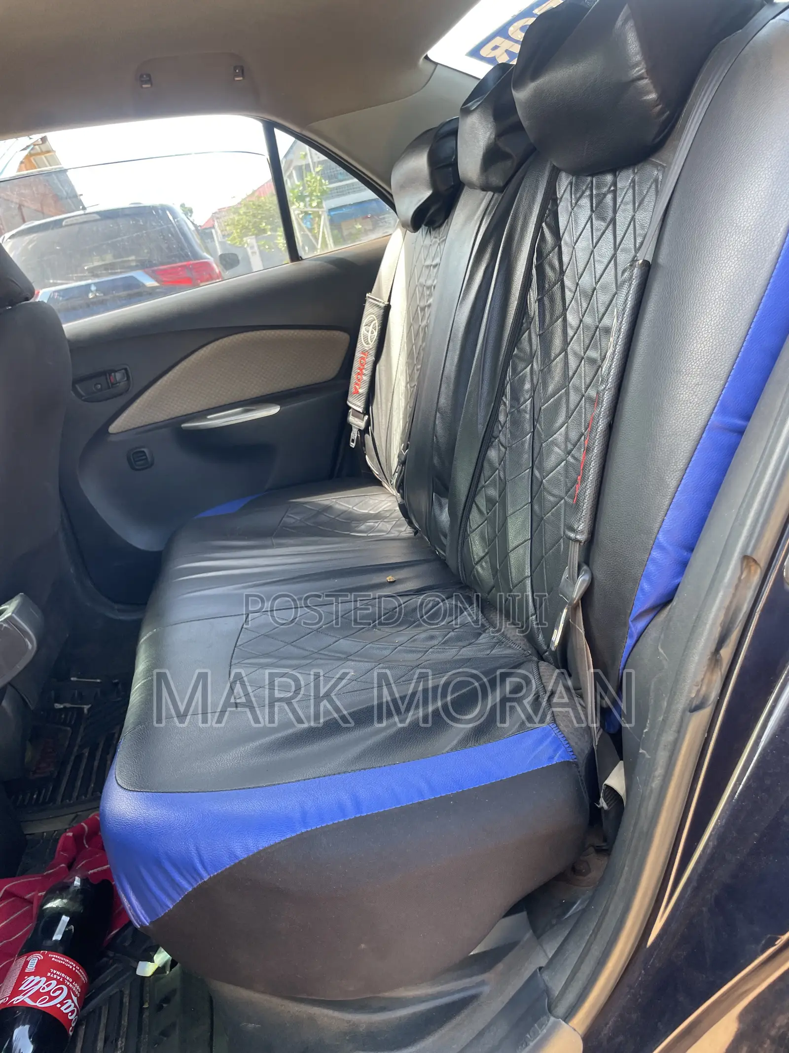 Toyota Yaris 2010 Blue