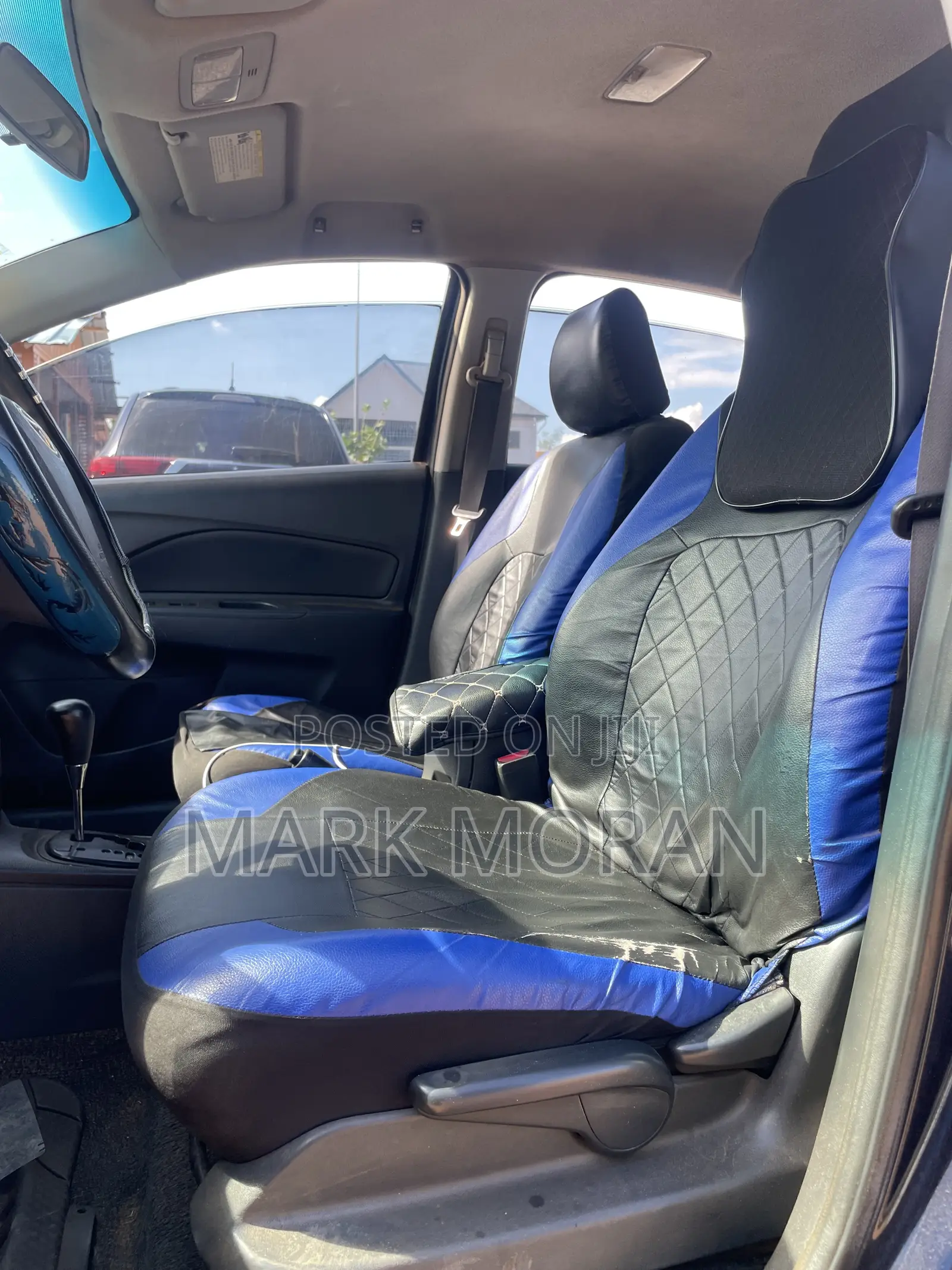 Toyota Yaris 2010 Blue