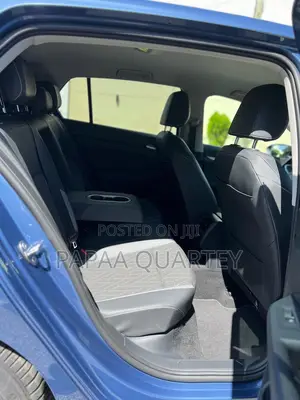 Volkswagen Golf 2025 Blue