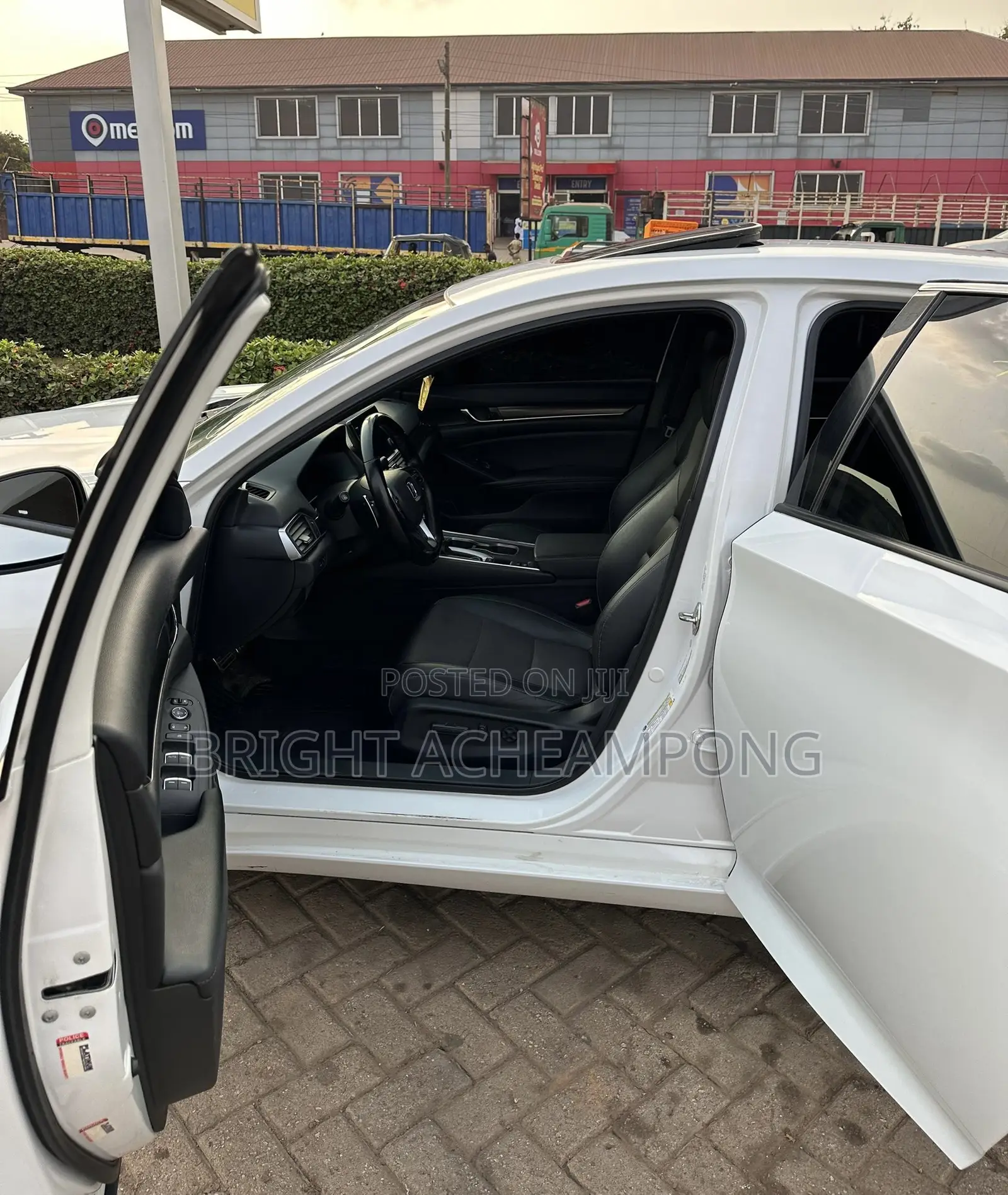 Honda Accord Sport (1.5L 4cyl Turbo CVT) 2019 White