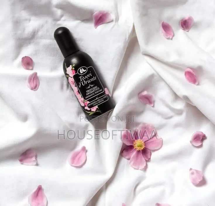 Tessori Oriented Floral Perfumed
