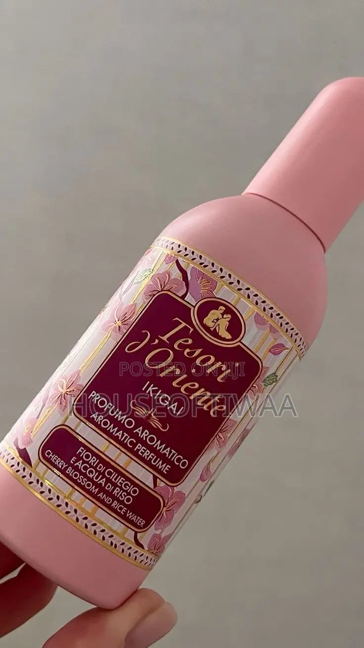 Tessori Oriented Floral Perfumed