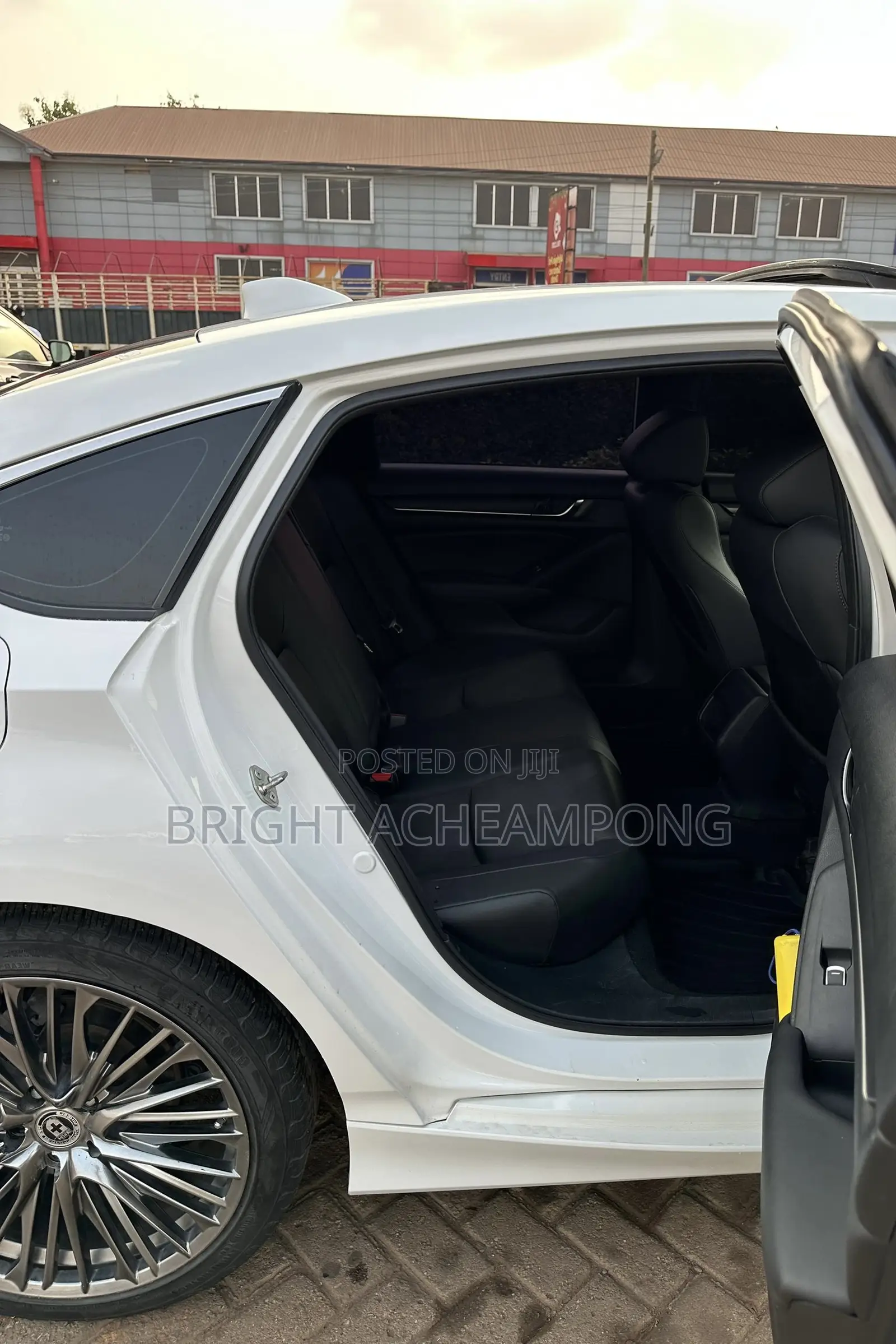 Honda Accord Sport (1.5L 4cyl Turbo CVT) 2019 White