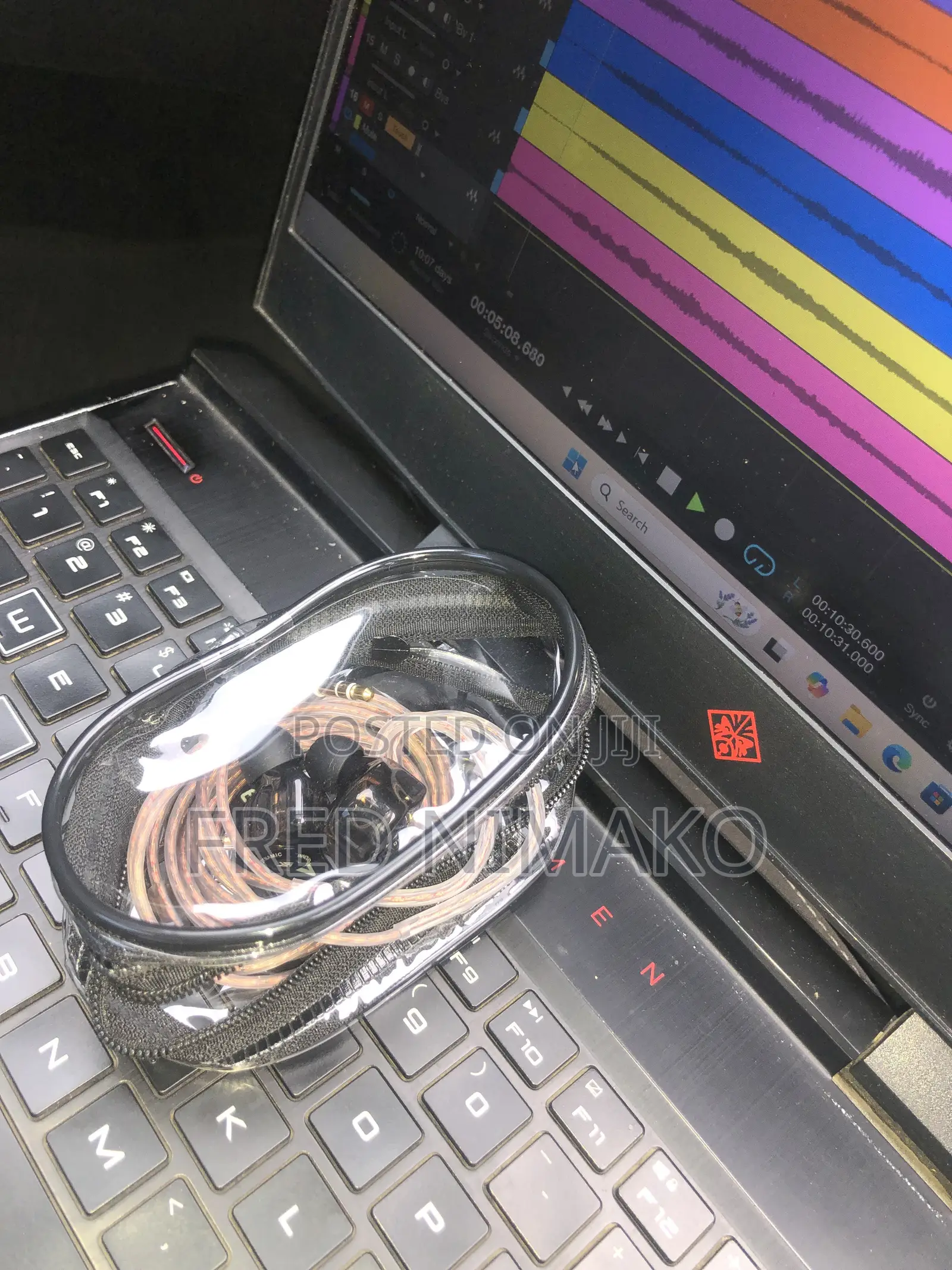 Transparent Pocket Case for in-Ear Monitors – Compact Storage Pouch
