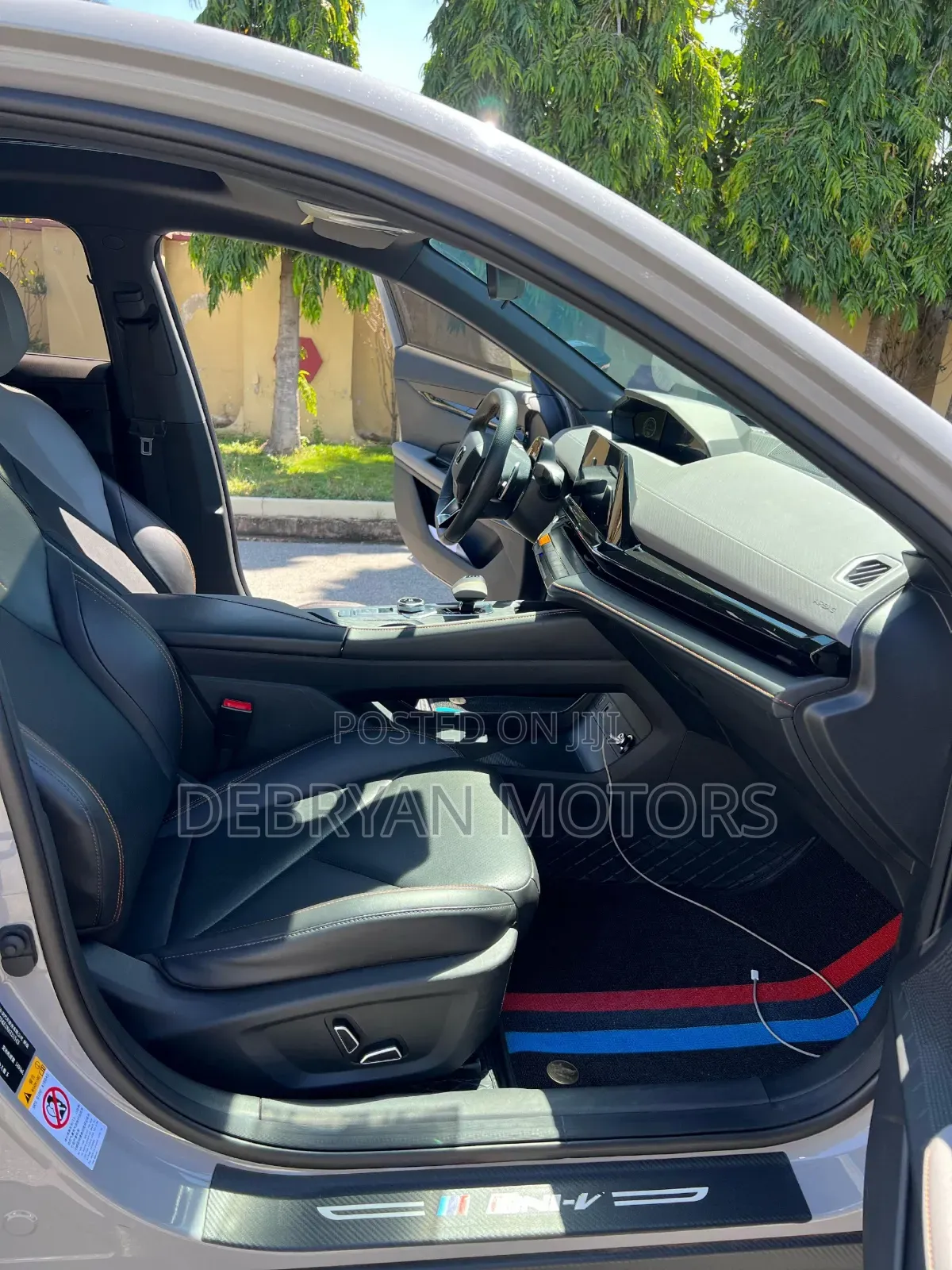 Changan UNI-V 1.5 Petrol FWD 2022 Gray