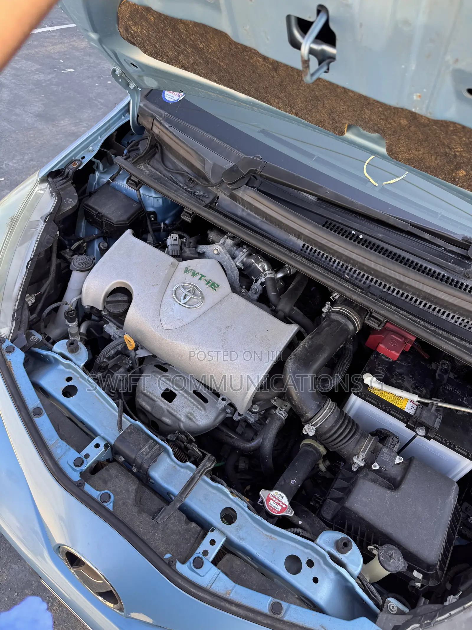 Toyota Vitz 1.5 FWD 5dr 2015 Blue