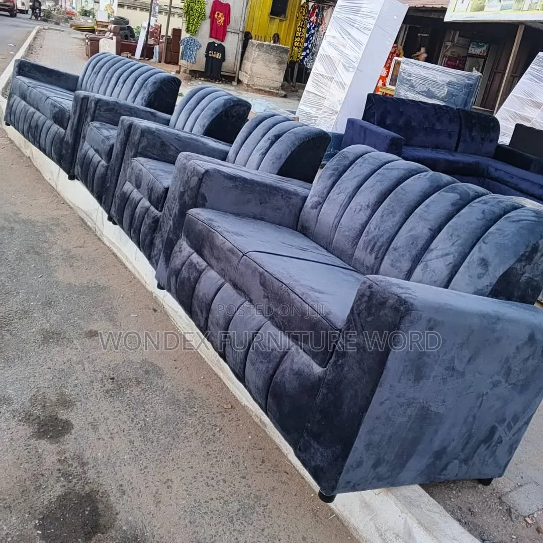 Buls Stuffing Chair Very Strong and Comfortable