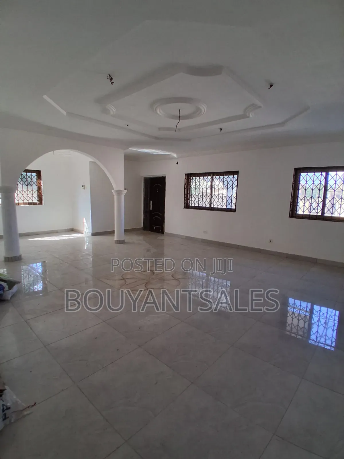 3bdrm Apartment in Old Ashongman, Ablorh Adjei for rent