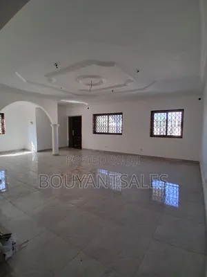 3bdrm Apartment in Old Ashongman, Ablorh Adjei for rent