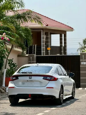 Honda Civic LX CVT 2024 White