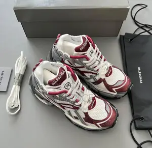 Balenciaga Track