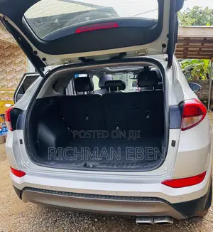 Hyundai Tucson Sport AWD 2016 Silver