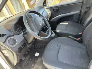 Hyundai Elantra 2013 White