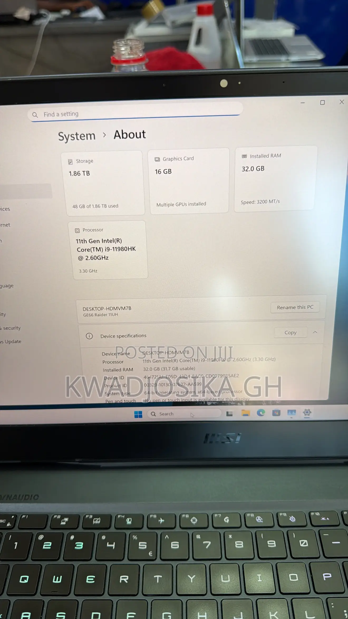 New Laptop MSI GE66 Raider 32GB Intel Core i9 SSD 2T